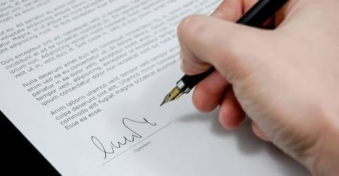 La signature électronique d’un pouvoir admise dans une procédure collective